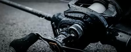 HAKAI รีลเบทแคสต์แบบโลว์โปรไฟล์ - Okuma Hakai low profile baitcast reel- flite spool ™- Flite Shaft ™- Litecast®